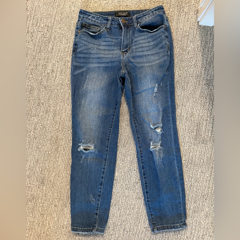 Judy Blue Relaxed Fit Jeans Size 29 Distressed Skinny Blue Denim Mid Rise